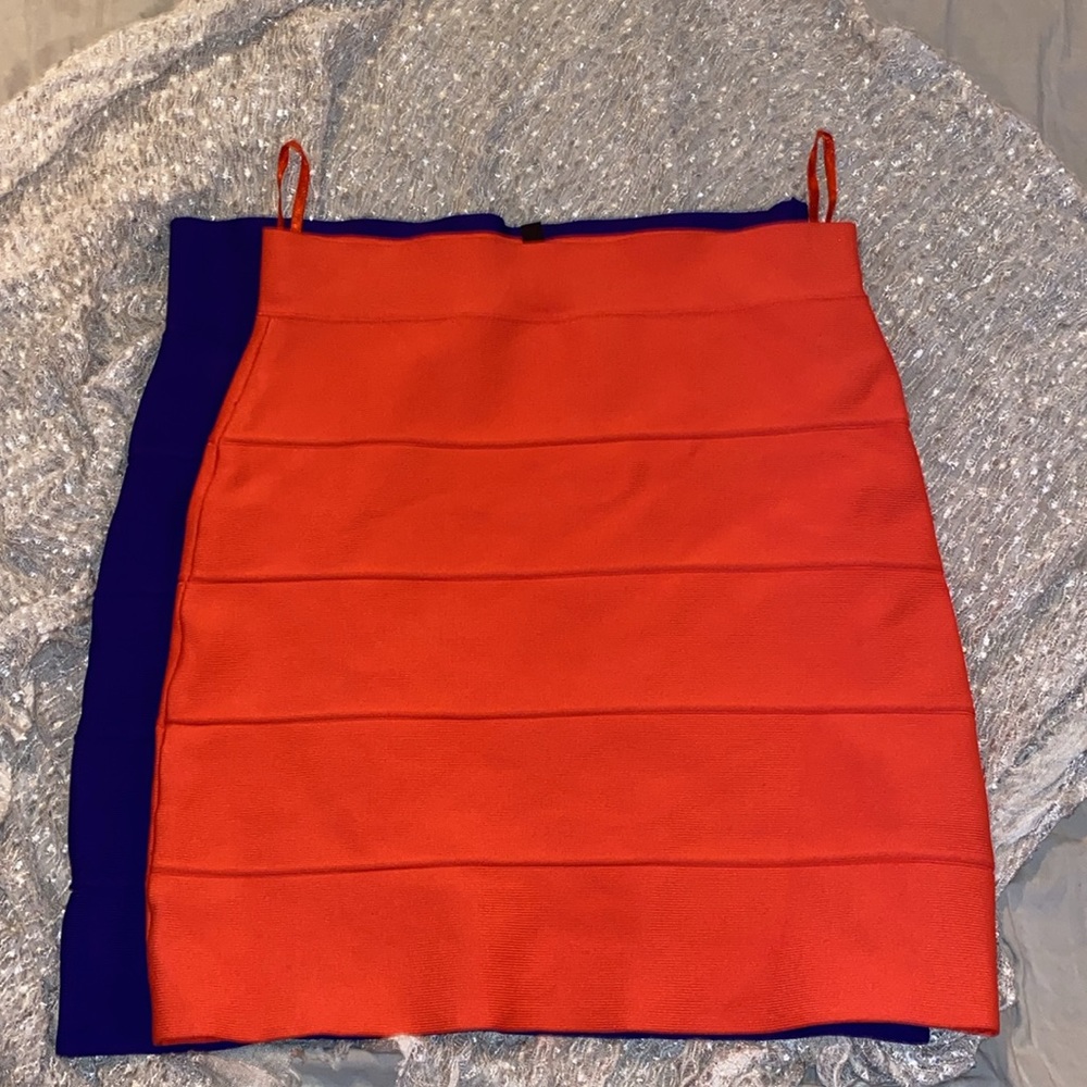 Pair of two bcbg bandage skirts - Picture 4 of 4